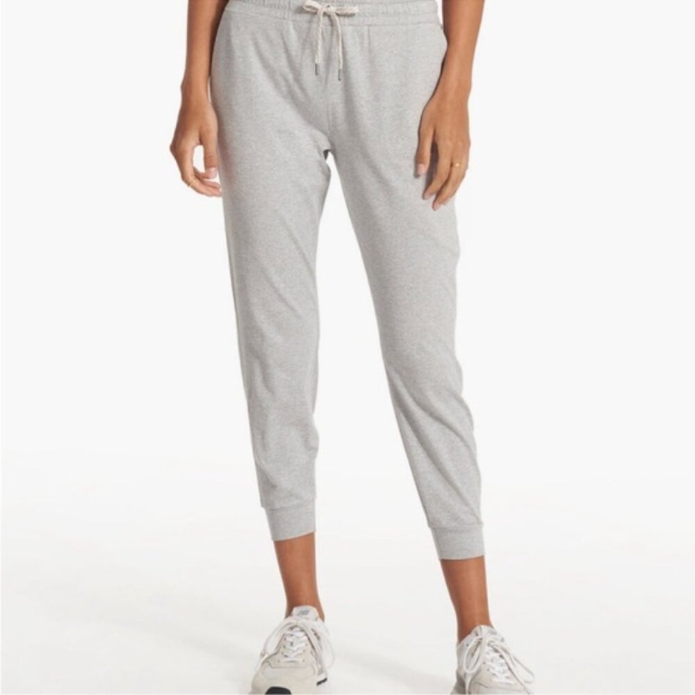 NWT Vuori performance jogger